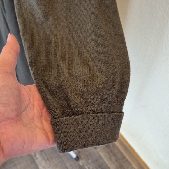 Simply Vera Vera Wang Dark Green Cardigan - Picture 3 of 6